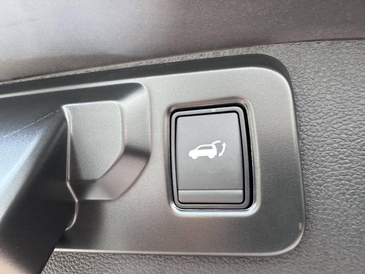 Renault Austral 1.2 E-Tech full hybrid 200 iconic esprit Alpine