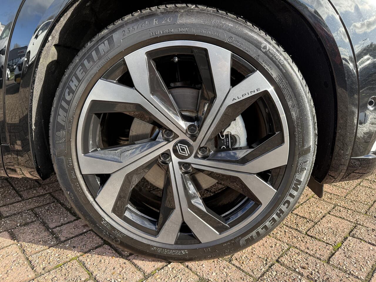 Renault Austral 1.2 E-Tech Full Hybrid 200 Techno Esprit Alpine | Pack Advanced | Pack Safety | adaptieve cruise | el.achterklep | tijdelijk gratis Top Afleverpakket twv Eur 695