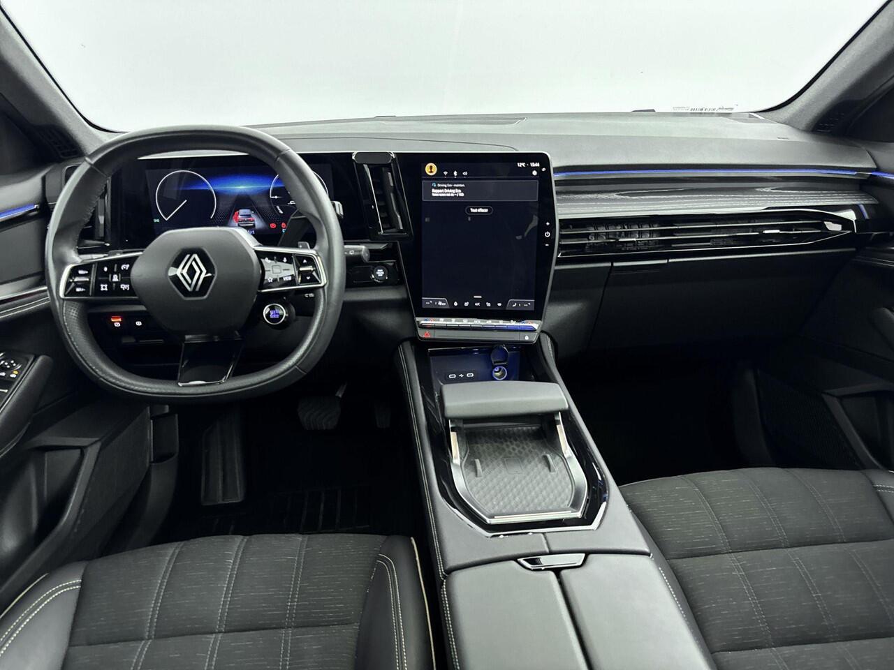 Renault Austral 1.2 E-Tech Full Hybrid Iconic 200PK | Google Navigatie | Adaptieve Cruise Control | 20'' Inch Lichtmetalen Velgen | Apple CarPlay & Android Auto