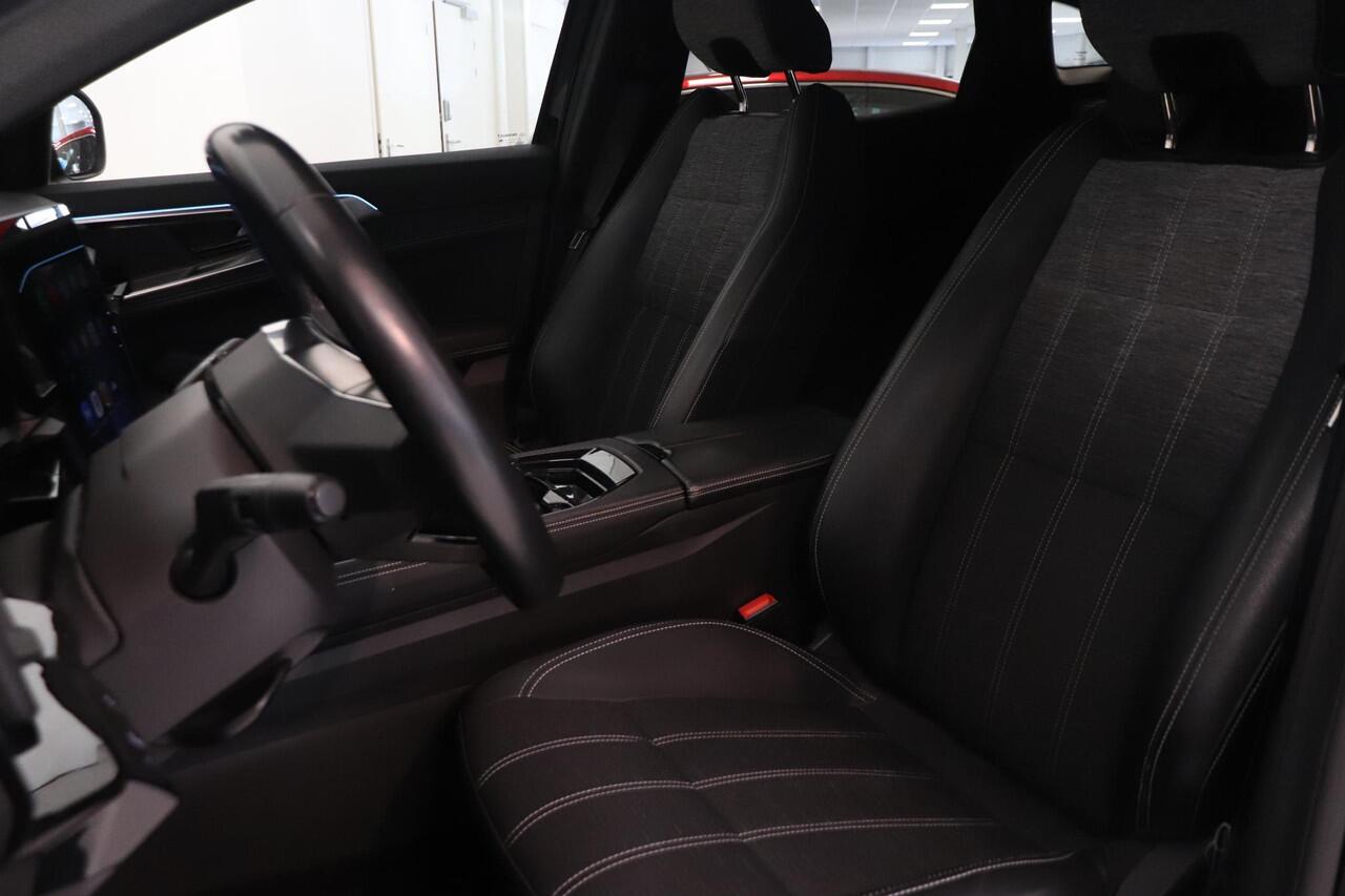 Renault Austral 1.2 mild hybrid advanced 130 techno | Camera | Google navigatie | Voorruitverwarming | Dode hoek detectie | Climate control | AppleCarplay AndroidAuto |