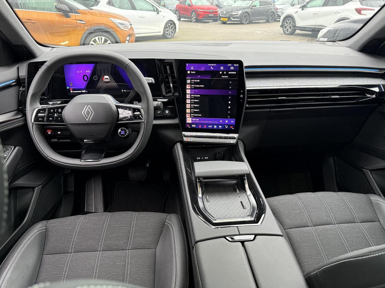 Renault Austral 1.3 mild hybrid 160 X-tronic techno | Panoramadak | Winterpack | 360 graden camera | Google Navigatie