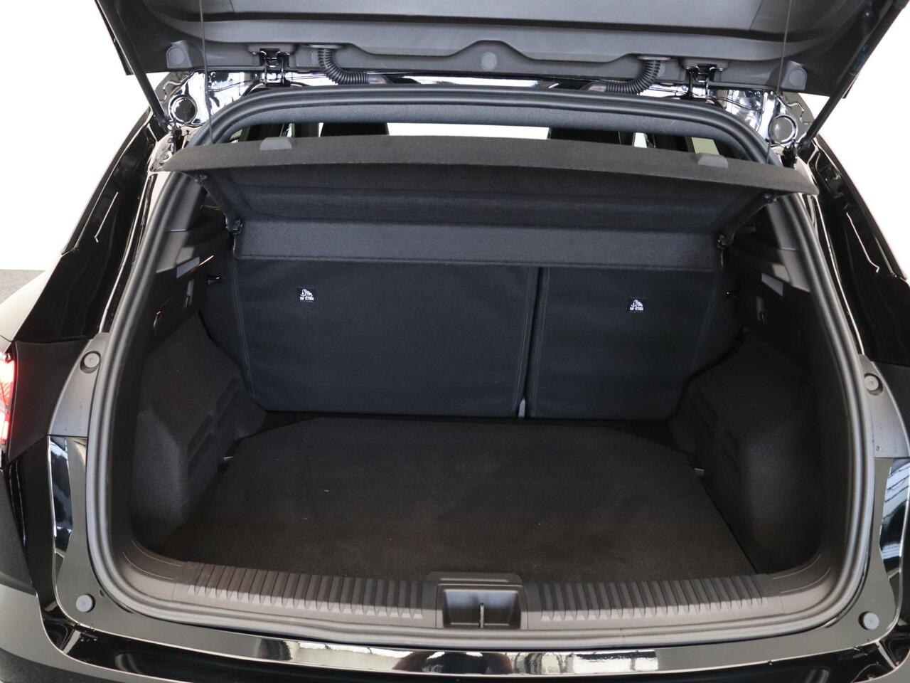 Renault Austral E-Tech full hybrid 200pk techno | TREKHAAK | 20" lichtmetalen velgen 'Effie'| Vierseizoenbanden | Achteruiterijcamera |