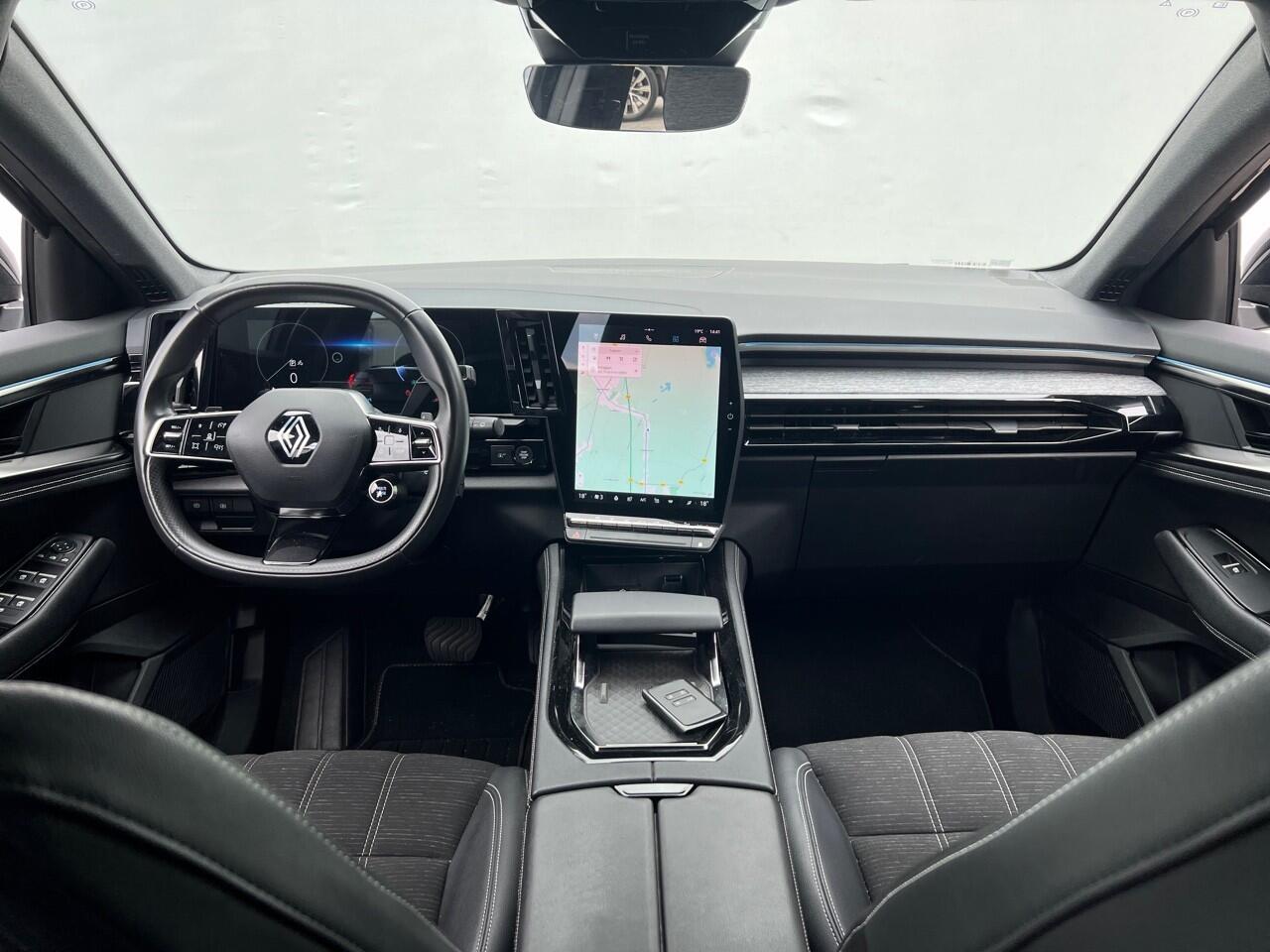 Renault Austral 1.3 mild hybrid Techno 160pk 1.800KG TREKGEWICHT / CAMERA / ECC / ELECTR ACHTERKLEP