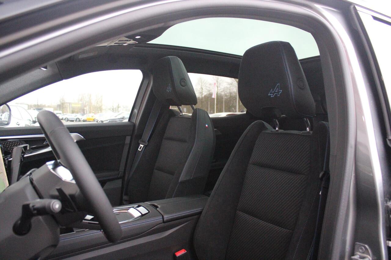 Renault Austral E-TECH FULL HYBRID 200PK ICONIC ESPIRIT ALPINE | | ELEKTRISCH BEDIENBARE VOORSTOELEN | PREMIUM HARMAN/KARDON AUDIO | MATRIX LED KOPLAMPEN | PARKEERSENSOREN VOOR + ACHTER | ELEKTRISCHE BEDIENBARE KOFFERKLEP | DODEHOEKDETECTIE | PANORAMADAK | KEYLESS ENTRY 