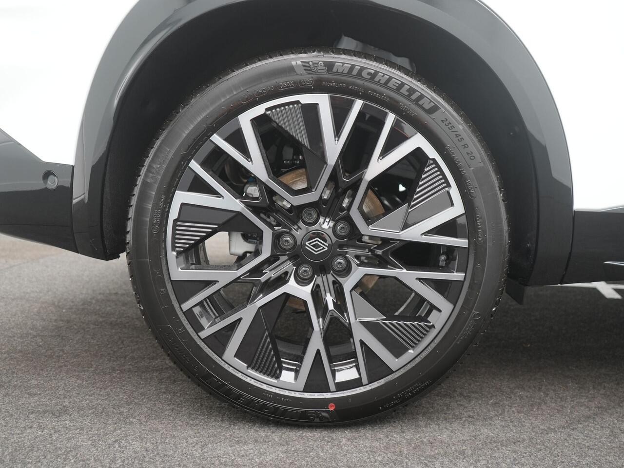 Renault Austral E-Tech Full Hybrid 200 Iconic Esprit Alpine - RIJKLAARPRIJS - Matwit metallic - Adaptive Cruise Control - 360 Graden Camera - Harman Kardon Audio - Panoramadak