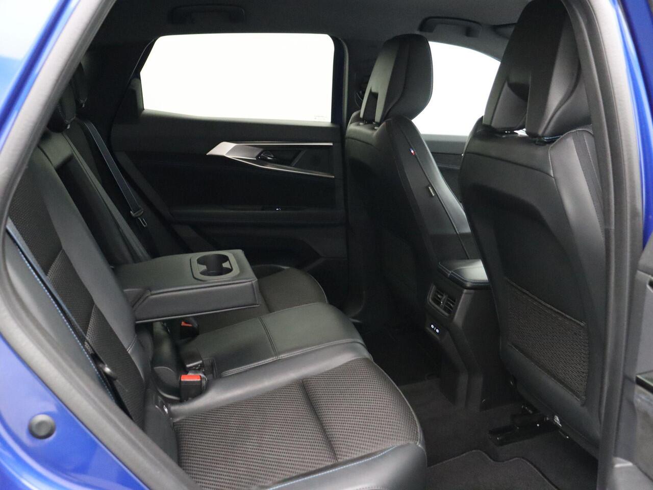 Renault Austral 1.2 E-Tech full hybrid 200 iconic esprit Alpine | 1500KG Trekgewicht | Stoel Stuur Voorruitverwarming | Elektrisch verstelbare voorstoelen | Lichtmetalen velgen | Adaptive Cruise Control |