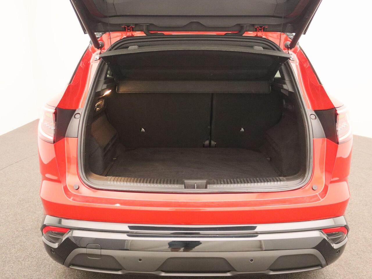 Renault Austral mild hybrid advanced 130 Techno | Pack Safety | Adaptive Cruise Control | Draadloze oplader voor smartphone | Handsfree elektrisch bedienbare achterklep | Two-tone kleurstelling