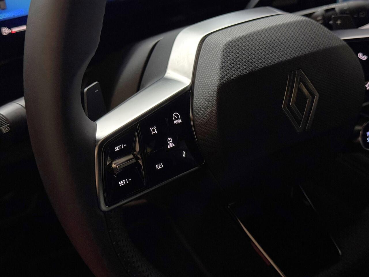 Renault Austral 1.3 160PK 4.CILINDER TECHNO ELEK.KLEP ELEK.STOEL NAVI STOEL/STUUR/RUIT VERW. LED LEER 1800KG MAX TREKGEWICHT