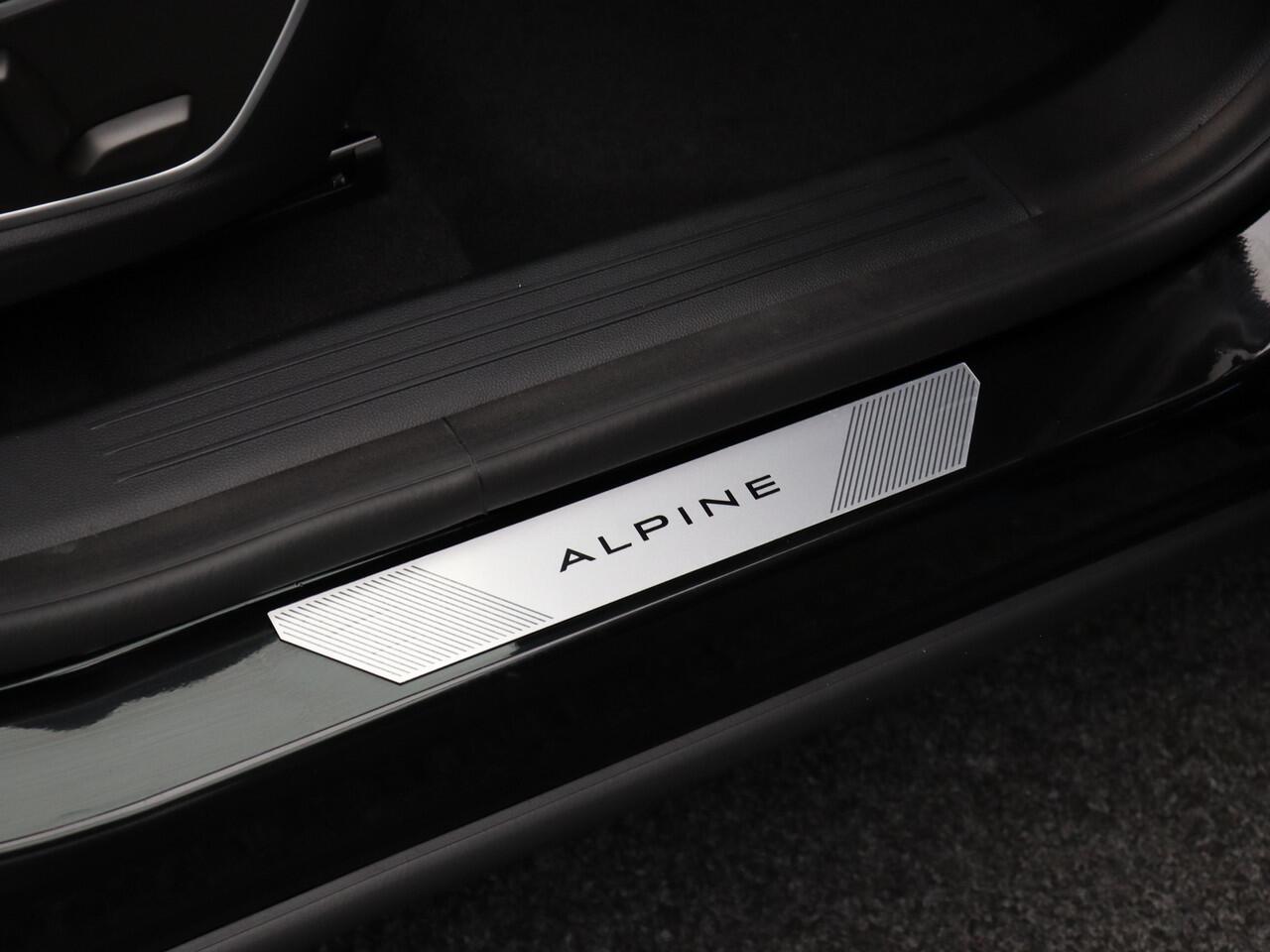 Renault Austral Iconic esprit Alpine Hybrid 200 | Achteruitrijcamera | Blind Spot Warning | Elektrisch verwarmbare voorstoelen