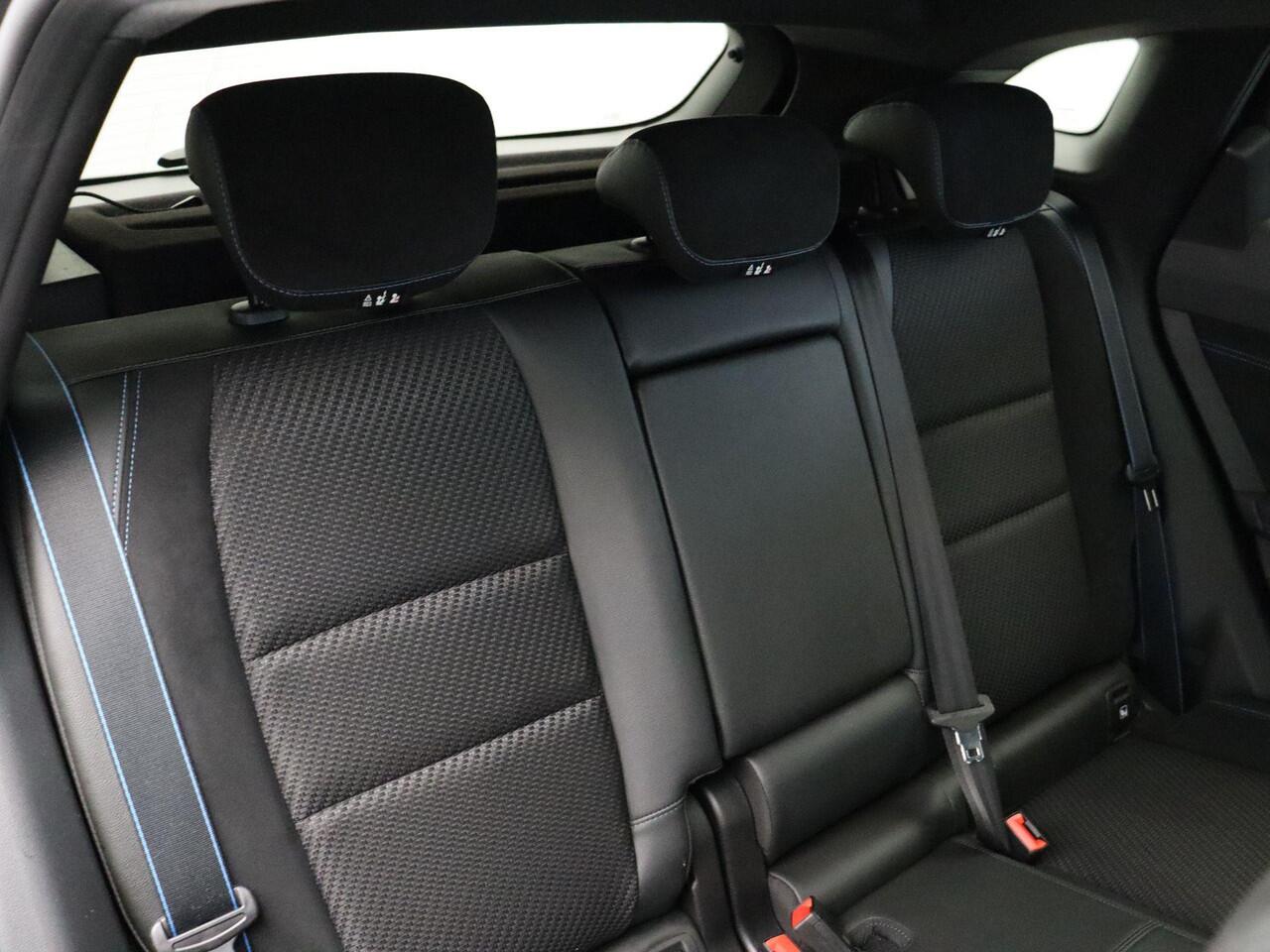 Renault Austral 1.2 E-Tech full hybrid 200 techno esprit Alpine | Stoelverwarming | Elektrische voorruitverwarming | Adaptive cruise control |