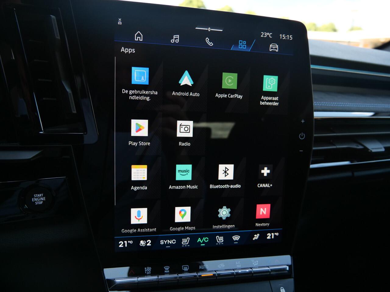 Renault Austral 1.2 200 Pk E-Tech full hybrid iconic esprit Alpine Automaat Navi / DAB / Apple Carplay / Winterpakket