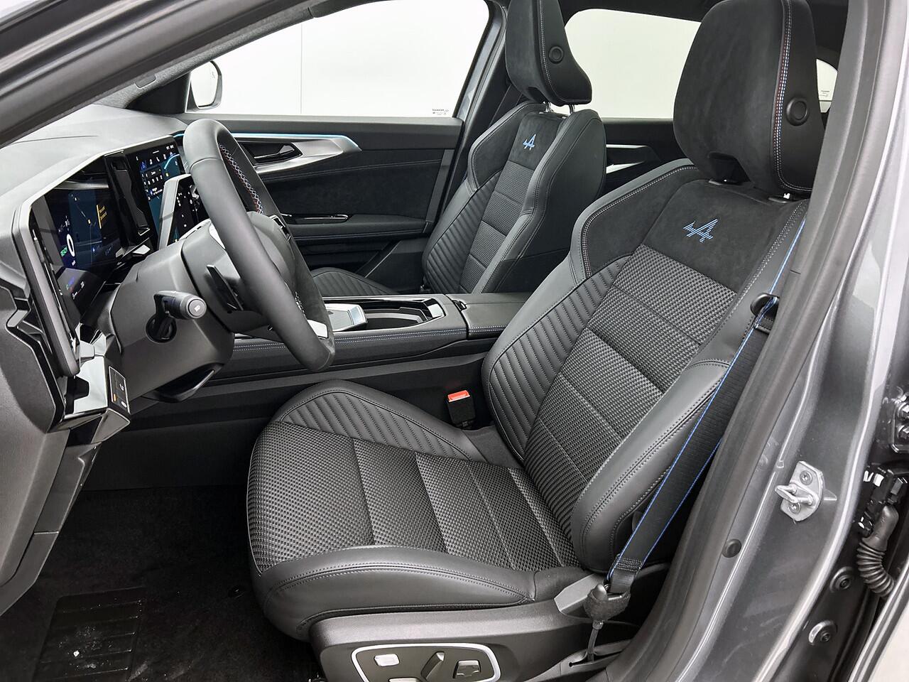 Renault Austral E-Tech full hybrid 200PK Iconic esprit Alpine | PANORAMADAK | 360 Camera | Winterpack | | NIEUW MODEL