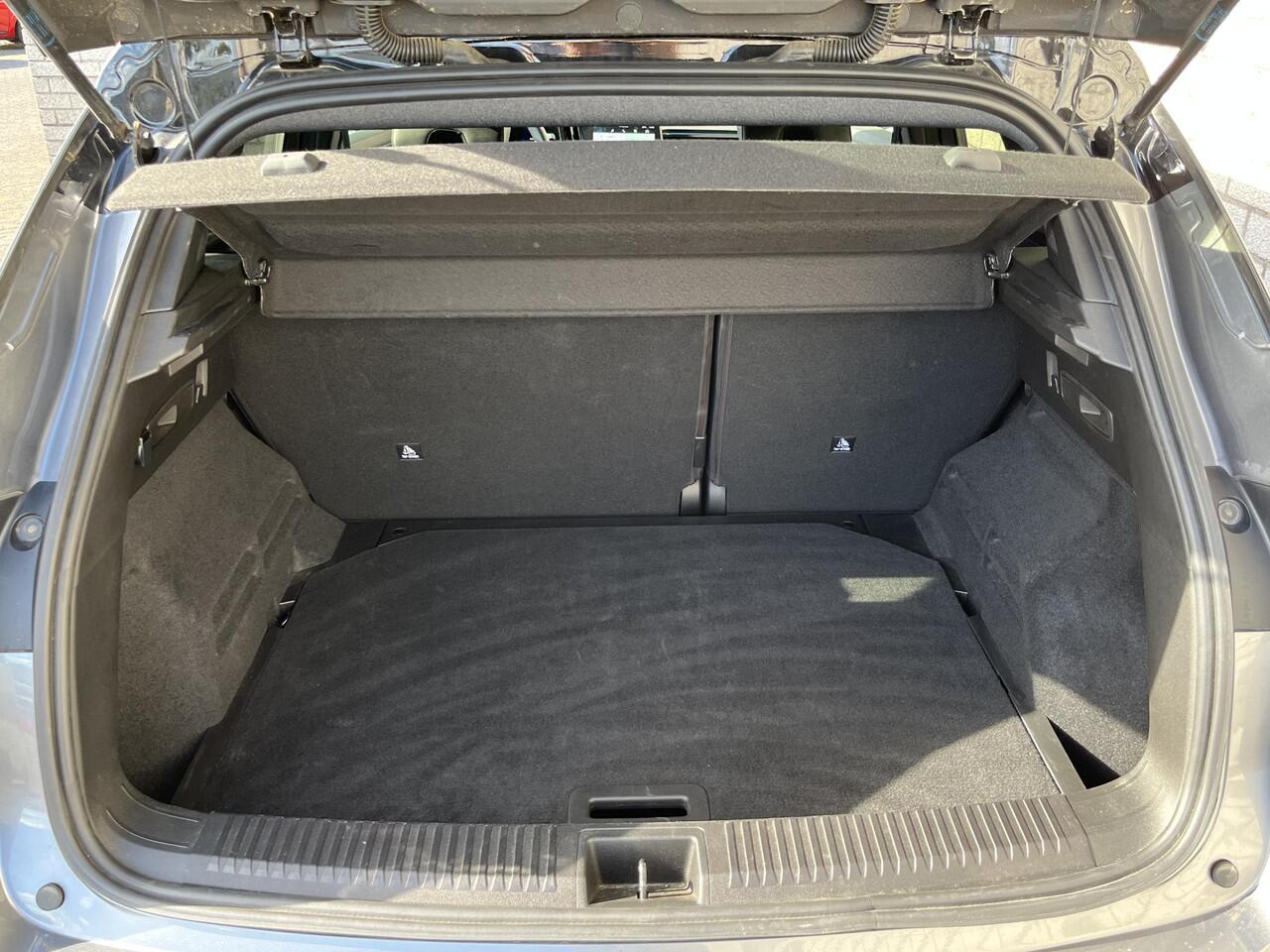 Renault Austral 1.2 E-Tech full hybrid 200 Techno Esprit Alpine | Achteruitrijcamera | Stoelverwarming | Adaptive Cruise Contol | Apple CarPlay / Android Auto |