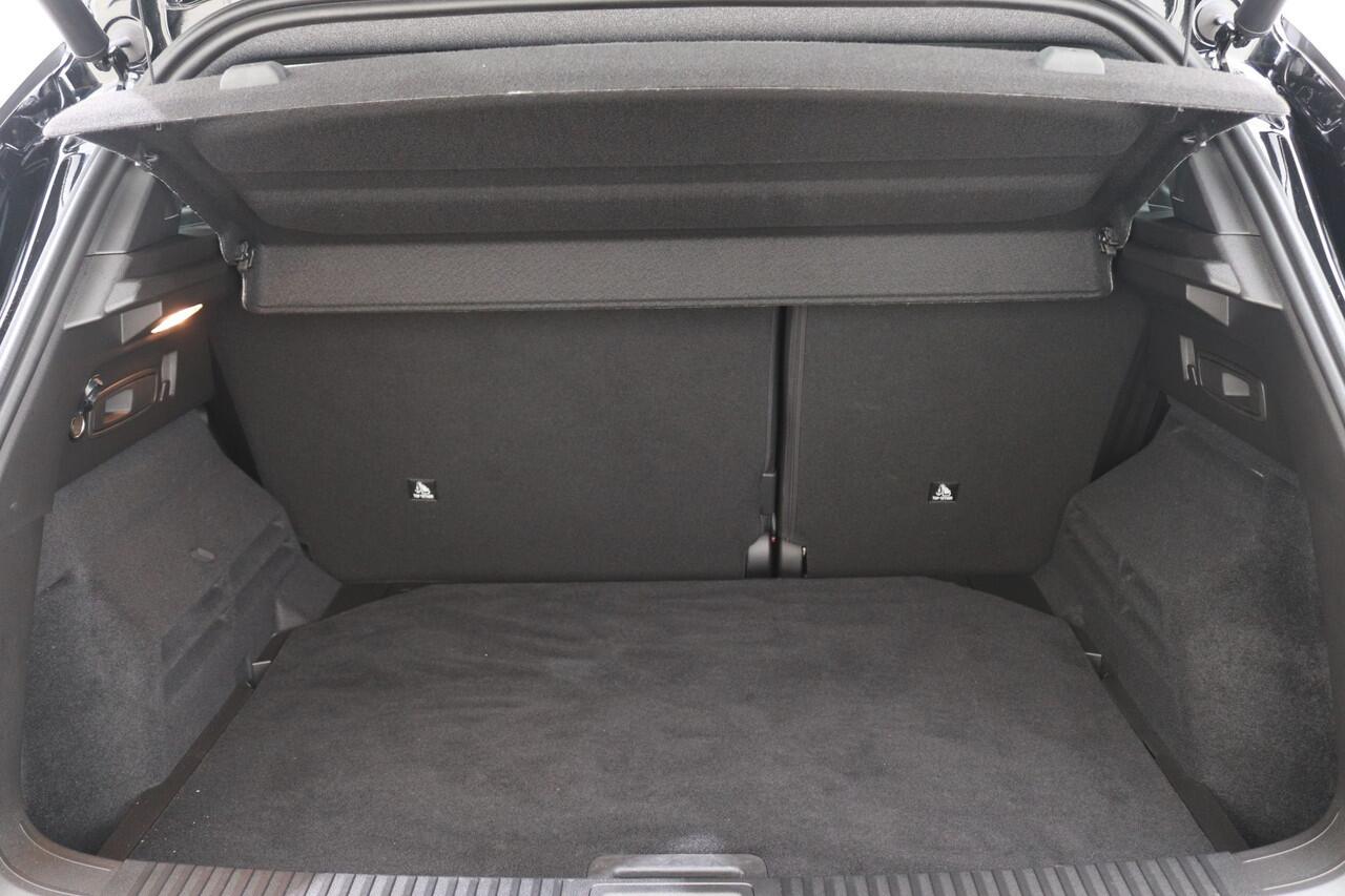 Renault Austral 1.3 MHEV 158PK TECHNO AUT. 1800 KG TREKGEWICHT! | Winterpakket | Adaptive Cruise