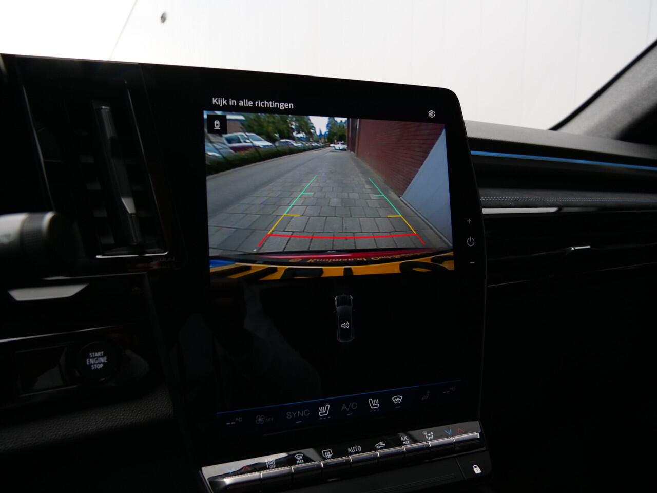 Renault Austral 1.2 200 Pk E-Tech full hybrid iconic esprit Alpine Automaat DAB / Apple Carplay / 20 inch / Camera