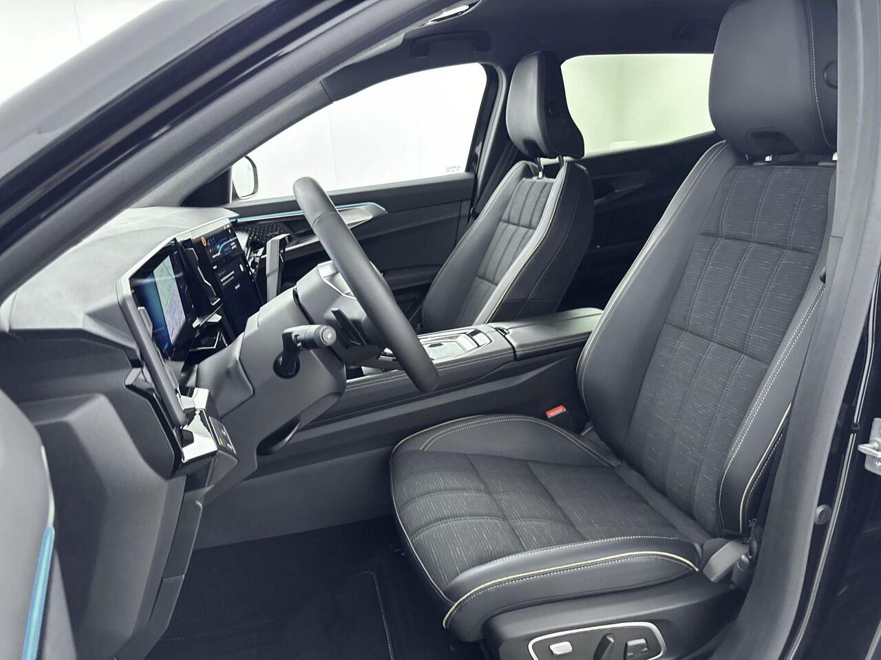 Renault Austral 1.2 E-Tech Hybrid Iconic 200PK | Sidesteps | Head-Up Display | Harman Kardon Audio | Adaptieve Cruise Control | Apple CarPlay & Android Auto | Google Navigatie