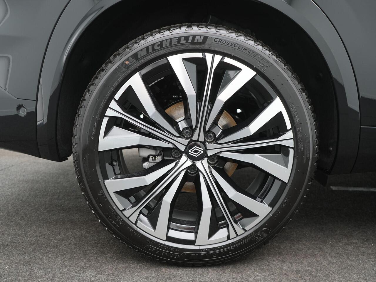 Renault Austral E-Tech Full Hybrid 200 Techno - DEMO - All seasonbanden - Adaptieve Cruise Control - 20 inch velgen