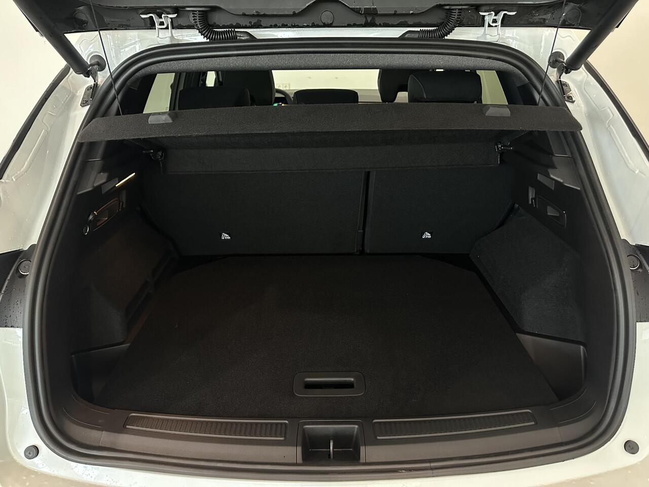 Renault Austral 1.2 E-Tech Full Hybrid 200 Iconic Esprit Alpine | NIEUW! | Panoramadak | Stoel-, stuur- en voorruitverwarming