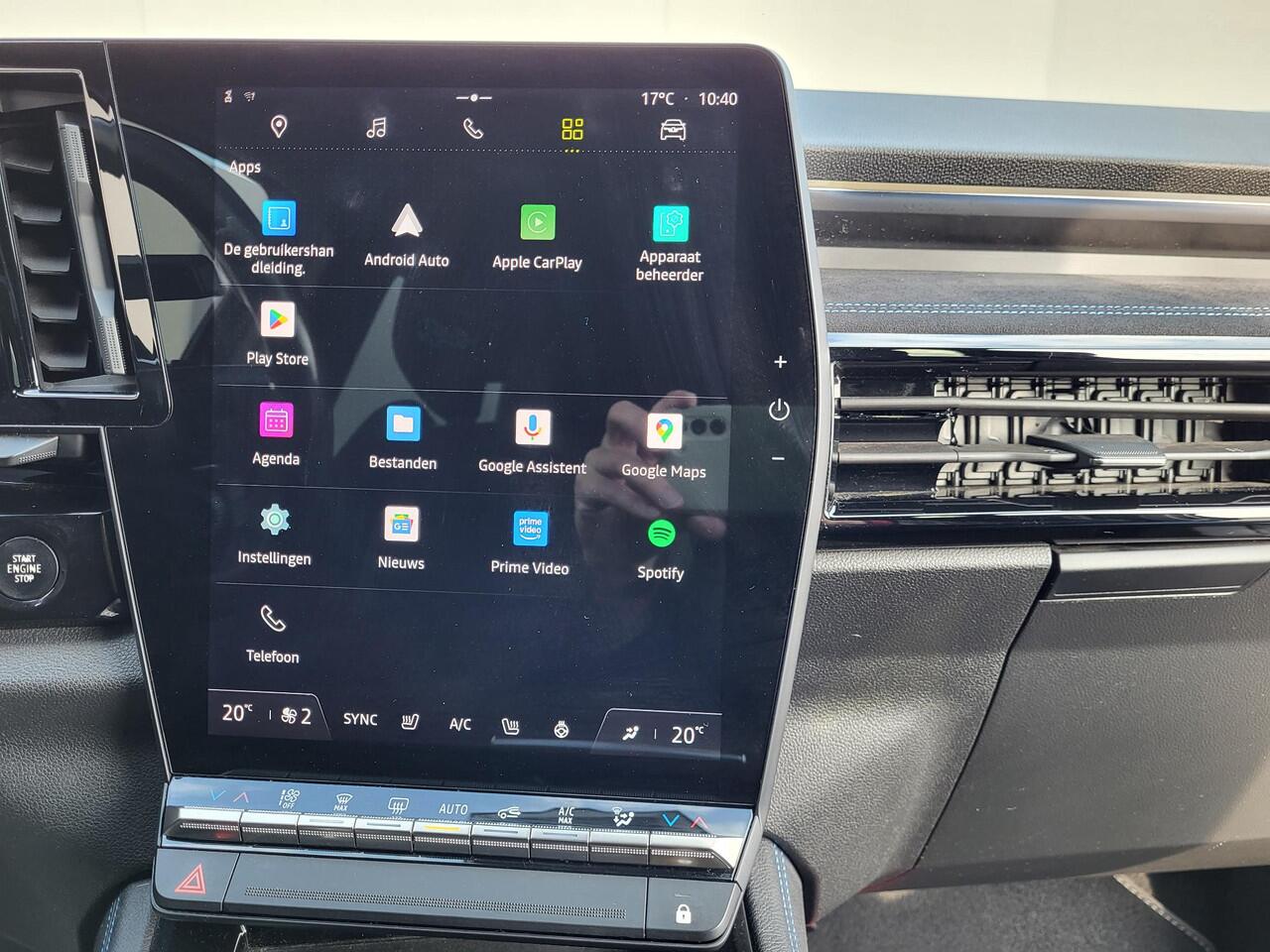 Renault Austral E-Tech full hybrid 200 iconic esprit Alpine Automaat / Trekhaak 1.500kg Trekgewicht / 4 Control / Matrix Led / HUD / Navigatie / 360° camera / Apple Carplay / Android Auto /