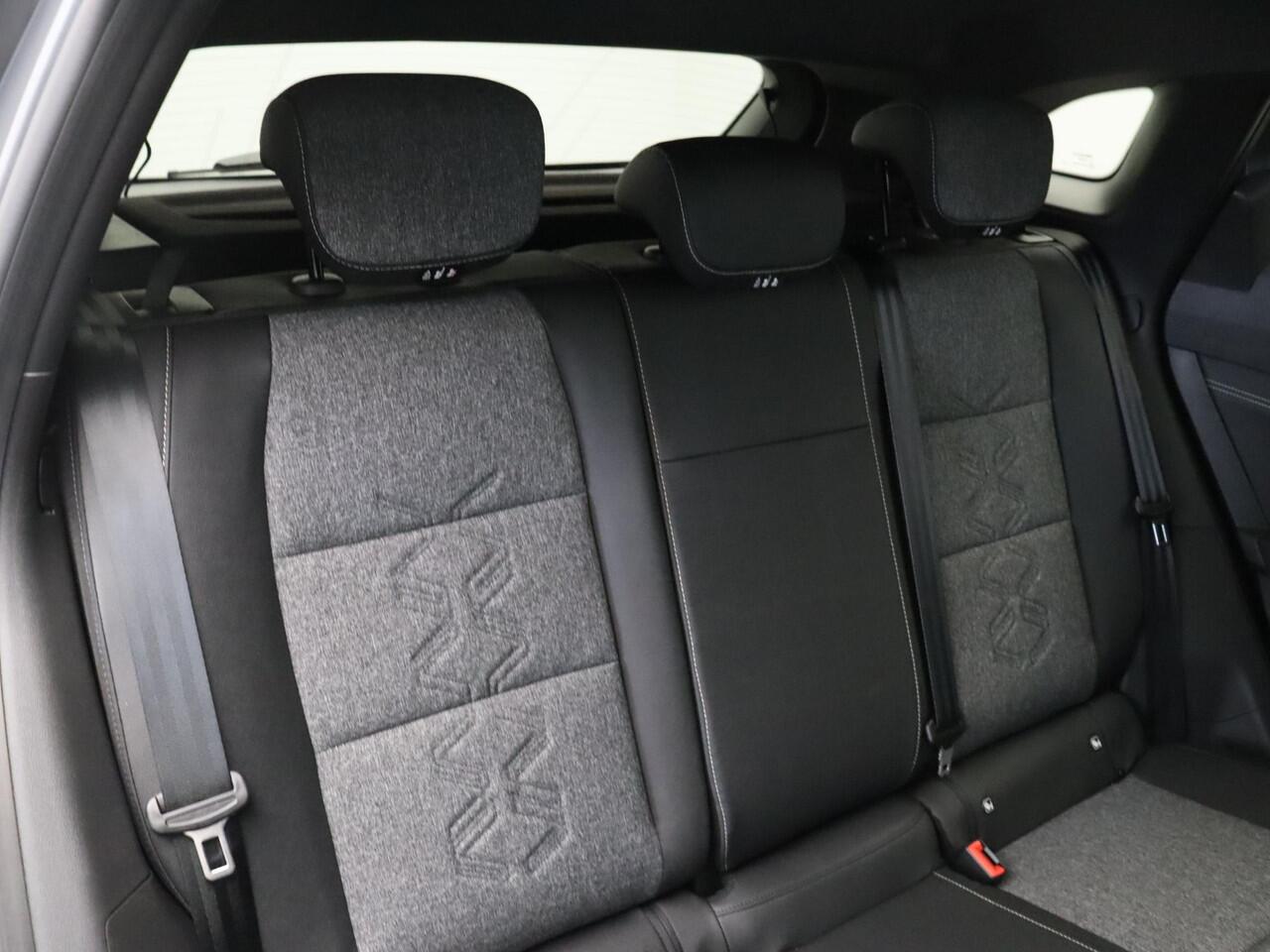 Renault Austral E-Tech full hybrid 200pk techno | Achteruitrijcamera | Google infotainment | Facelift! |