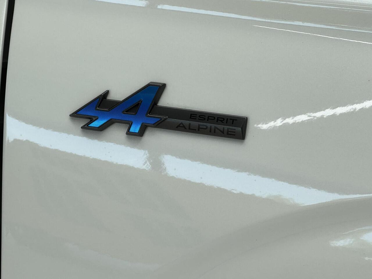 Renault Austral 1.2 E-Tech full hybrid 200 techno esprit Alpine ACHTERUITRIJCAMERA | PACK SAFETY | PARELMOER LAK