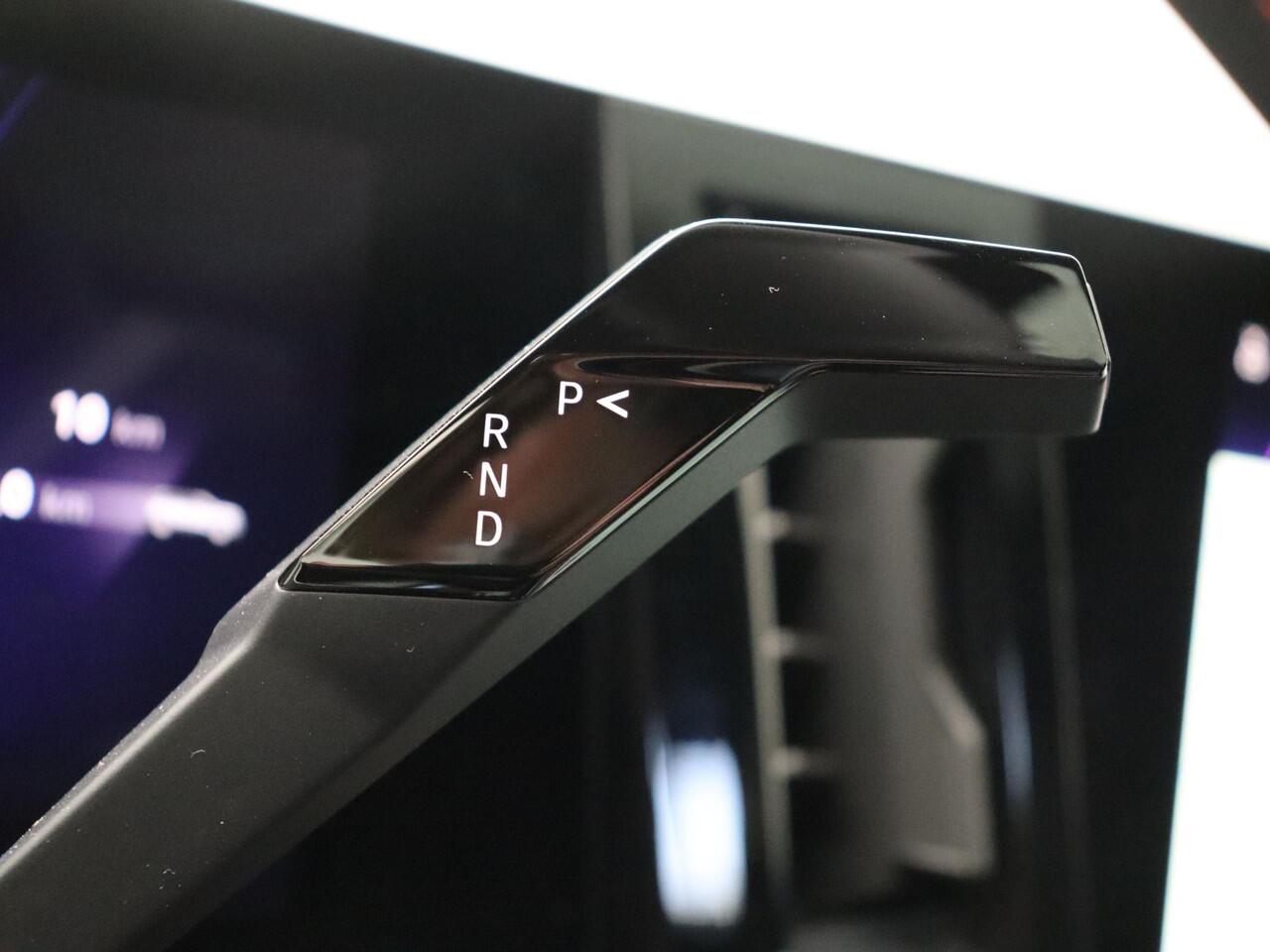 Renault Austral E-Tech full hybrid 200pk iconic esprit Alpine | Harman kardon | Panoramisch vast glazen dak | 360 graden camera | Afneembare Trekhaak |