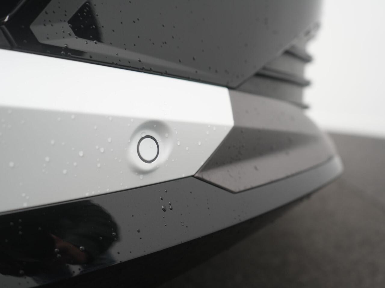 Renault Austral 1.2 E-Tech full hybrid 200 iconic esprit Alpine - Pack Light & Sound - Elektrisch wegklapbare trekhaak - Demo - Per direct beschikbaar -