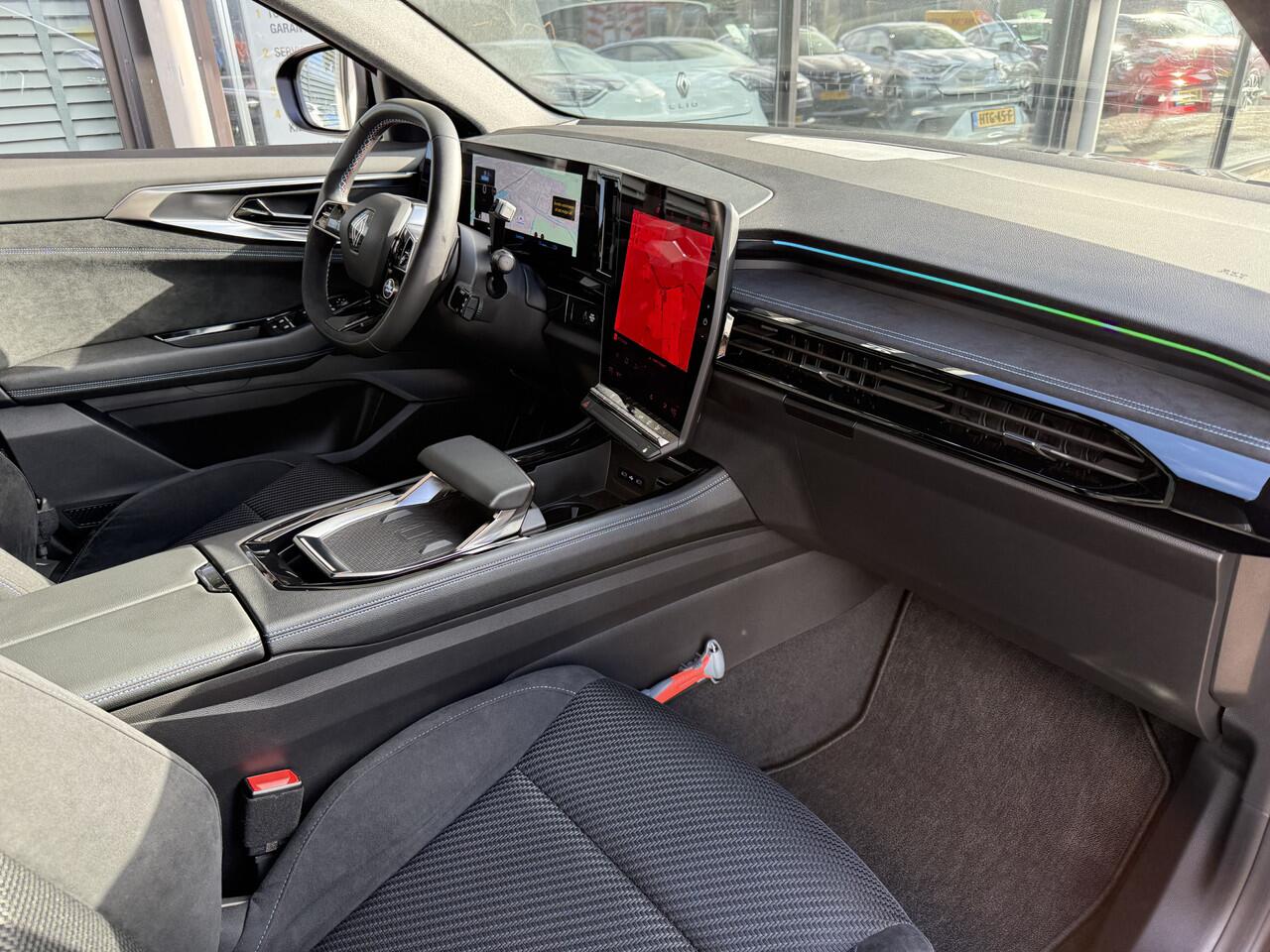 Renault Austral 1.2 E-Tech Full Hybrid 200 Techno Esprit Alpine | Pack Advanced | Pack Safety | adaptieve cruise | el.achterklep | tijdelijk gratis Top Afleverpakket twv Eur 695