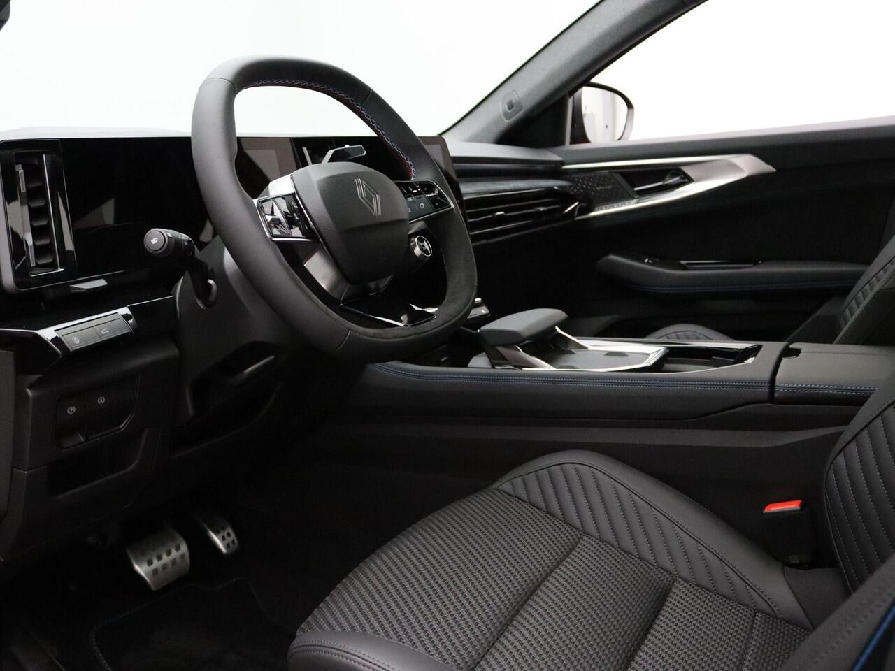 Renault Austral E-Tech full hybrid 200pk iconic esprit Alpine Automaat Harman Kardon | Head-Up | Adapt. Cruise | Stoel-/stuur-/voorruitverw. | Panoramadak