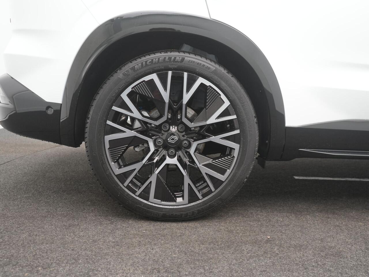 Renault Austral 1.2 E-Tech full hybrid 200 iconic esprit Alpine - Pack Light & Sound - Elektrisch wegklapbare trekhaak - Demo - Per direct beschikbaar -