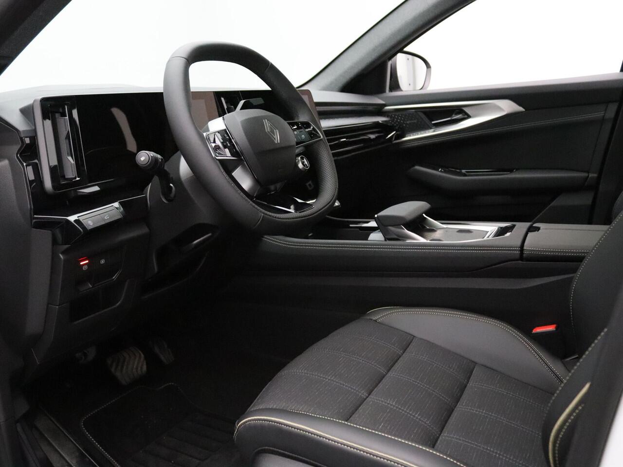 Renault Austral 200pk E-Tech full hybrid 200 iconic Harman Kardon | Head-Up | 360° Camera | Adapt. Cruise | Stoel-/stuur-/voorruitverw. | Panoramadak