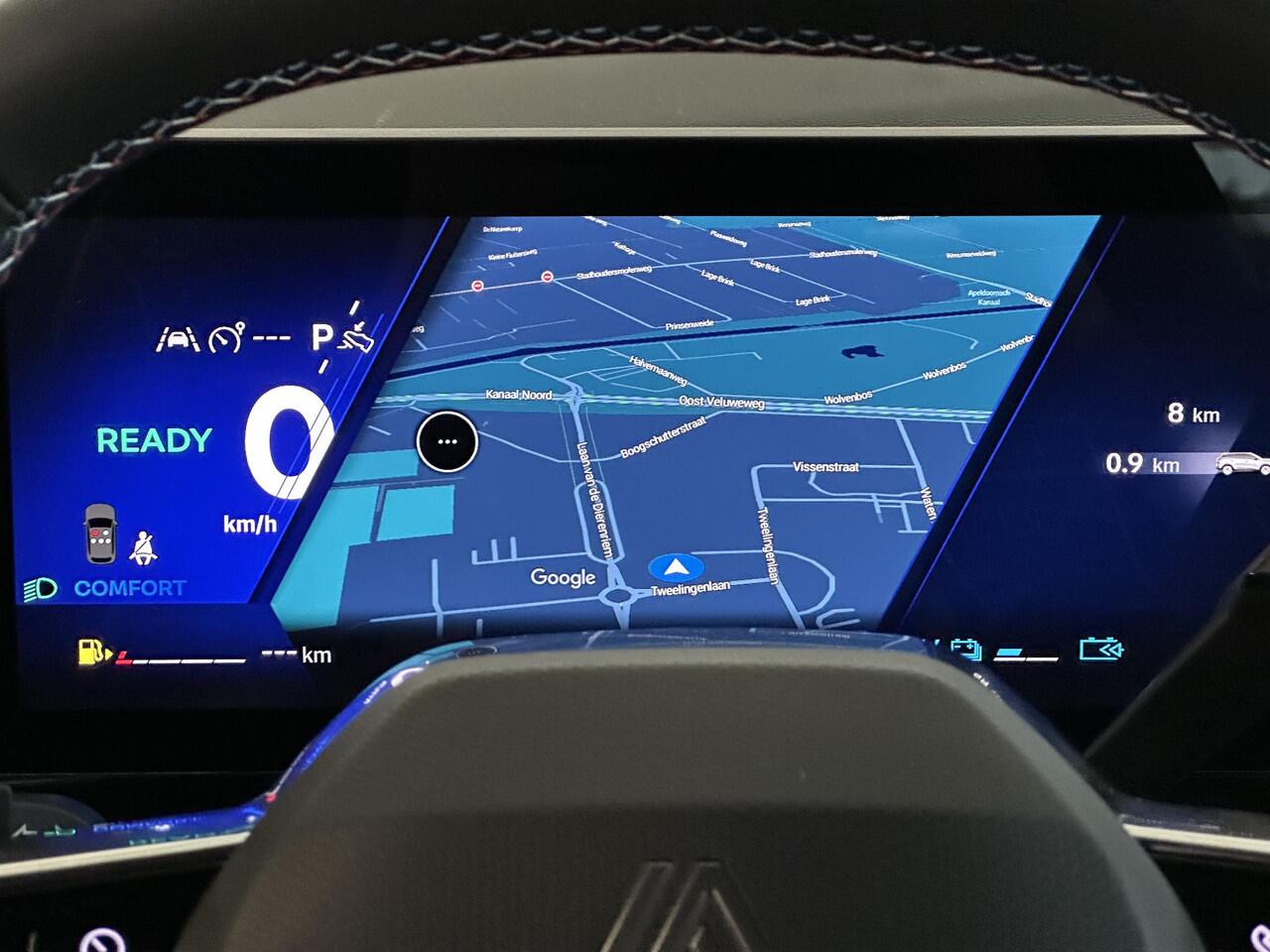 Renault Austral 1.2 E-Tech full hybrid 200 iconic esprit Alpine ADAPTIVE CRUISECONTROL | STOEL-/STUURVERWARMING | ACHTERUITRIJCAMERA | ELEKTRISCHE ACHTERKLEP | Nieuw model