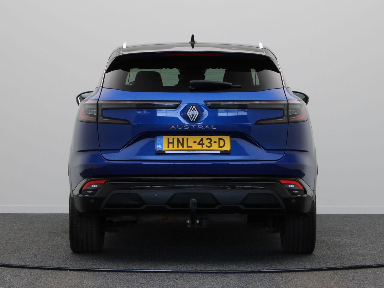Renault Austral 160pk mild hybrid Iconic | Trekhaak | Harman Kardon | 1800kg Trekvermogen | Bestuurdersstoel met Massage | 360 Graden Camera | Stuur, Stoel en Voorruit Verwarming |