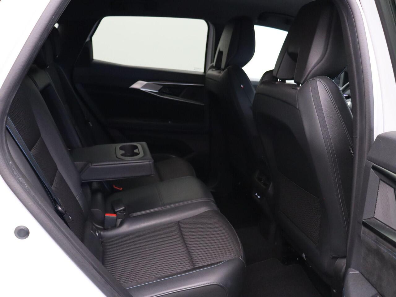 Renault Austral E-Tech full hybrid 200pk iconic esprit Alpine | Elek. Achterklep | Stoel en Stuurverwarming | Elek. Voorstoelen met geheugen | Adaptive Cruise control |