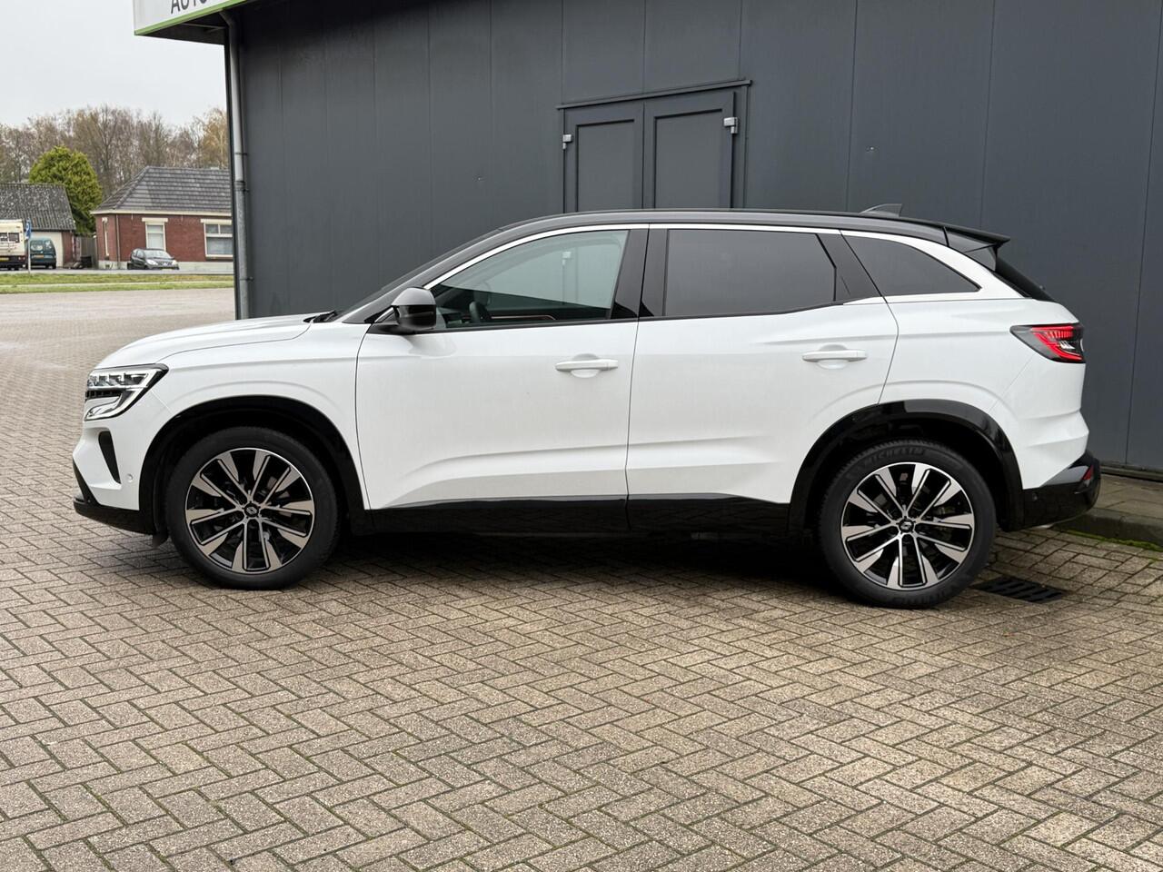 Renault Austral 1.3 mild hybrid 160 X-Tronic techno / Trekgewicht 1800 KG / Stoelverwarming / elektrisch verstelbare stoel / verwarmbaar stuur / verwarmbare voorruit / elektrische achterklep / keyless entry / adaptieve cruise control / LED koplampen / draadloze oplader /