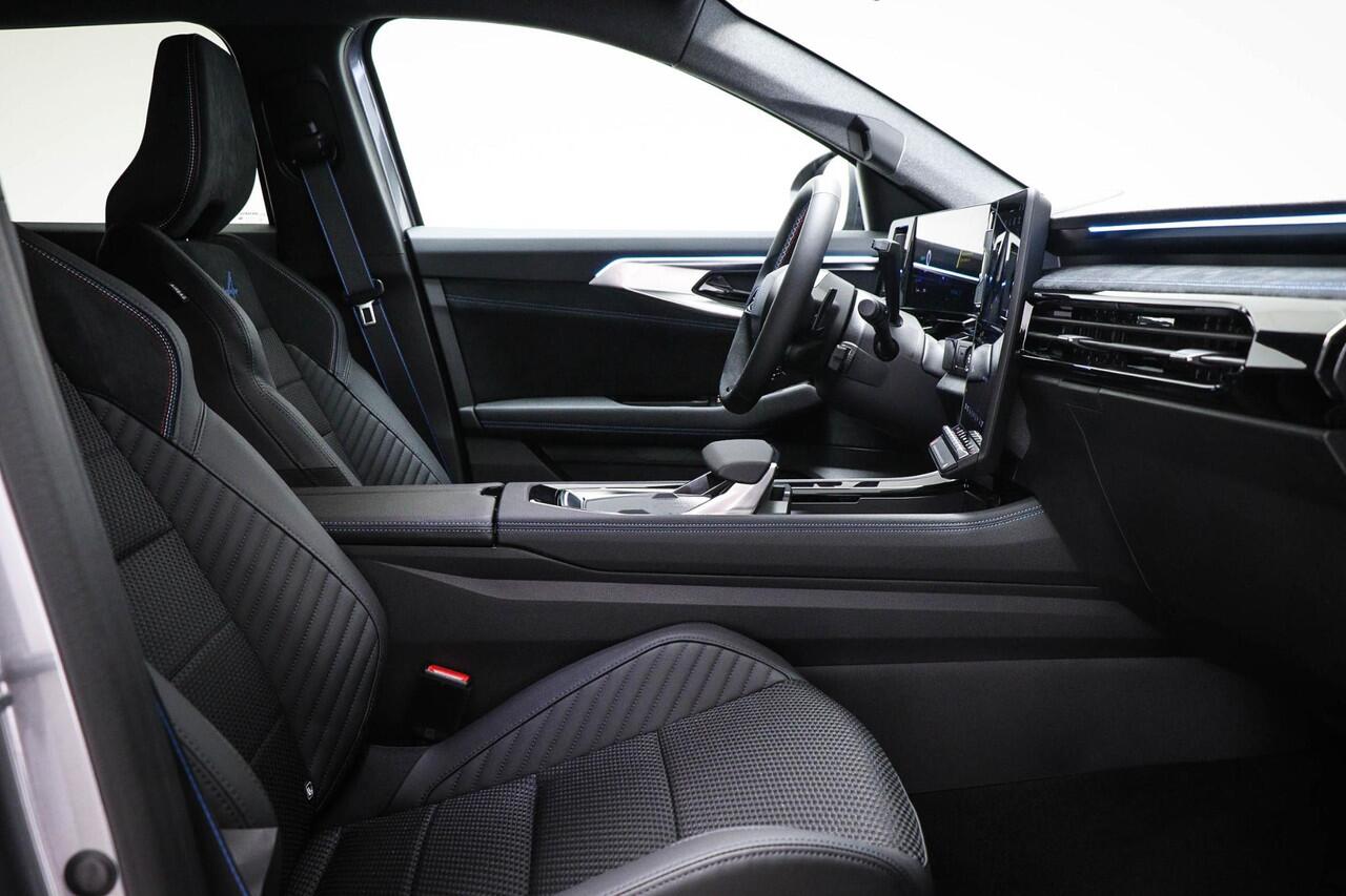 Renault Austral 1.2 E-Tech full hybrid 200 iconic esprit Alpine Nieuw Model/Direct rijden | VISION PACK | HEAD UP | STUURVERWARMING | DAB | APPLE | CAMERA