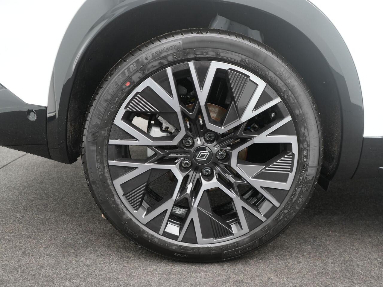 Renault Austral E-Tech Full Hybrid 200 Iconic Esprit Alpine - DEMO - Adaptive Cruise Control - Panoramadak - 360 graden Camera - Harman/Kardon - Stoel- en Stuurverwarming - Apple Carplay - Android Auto