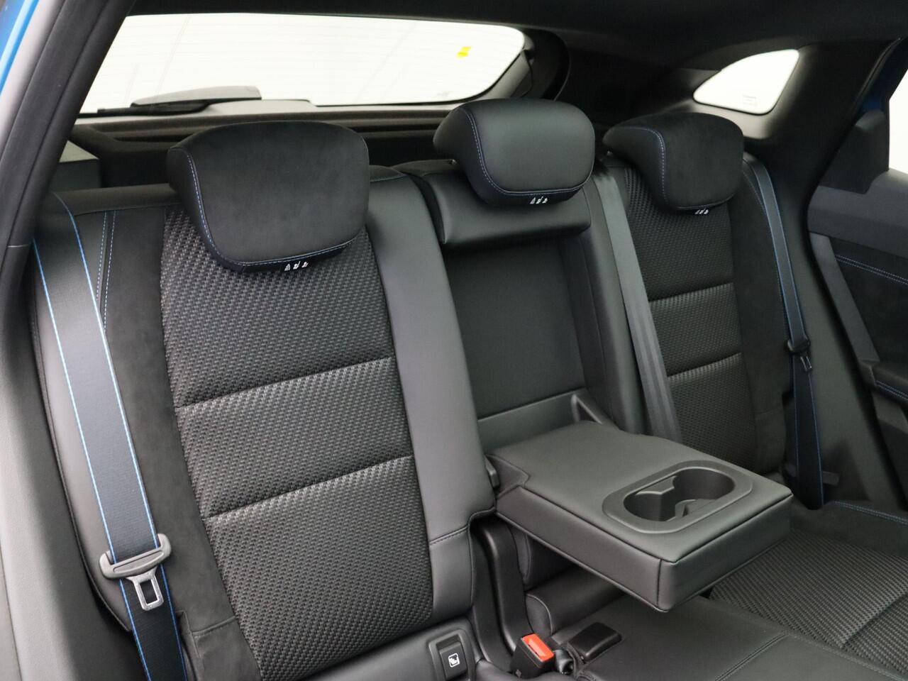 Renault Austral E-Tech full hybrid 200pk iconic esprit Alpine | Panoramisch vast glazen dak | HUD | 4Control |