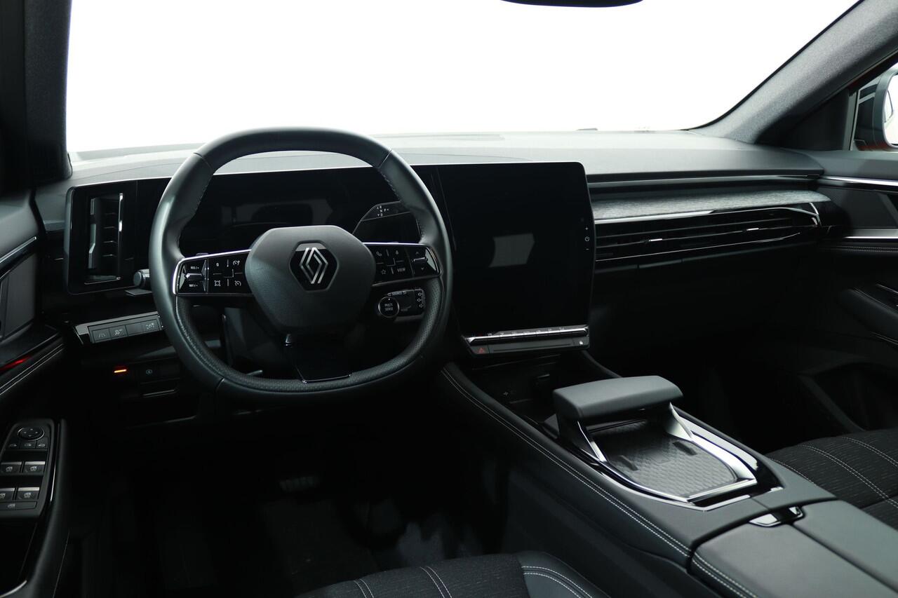 Renault Austral 1.2 E-TECH HYBRID 200PK TECHNO AUT. | Pack Safety | Two Tone