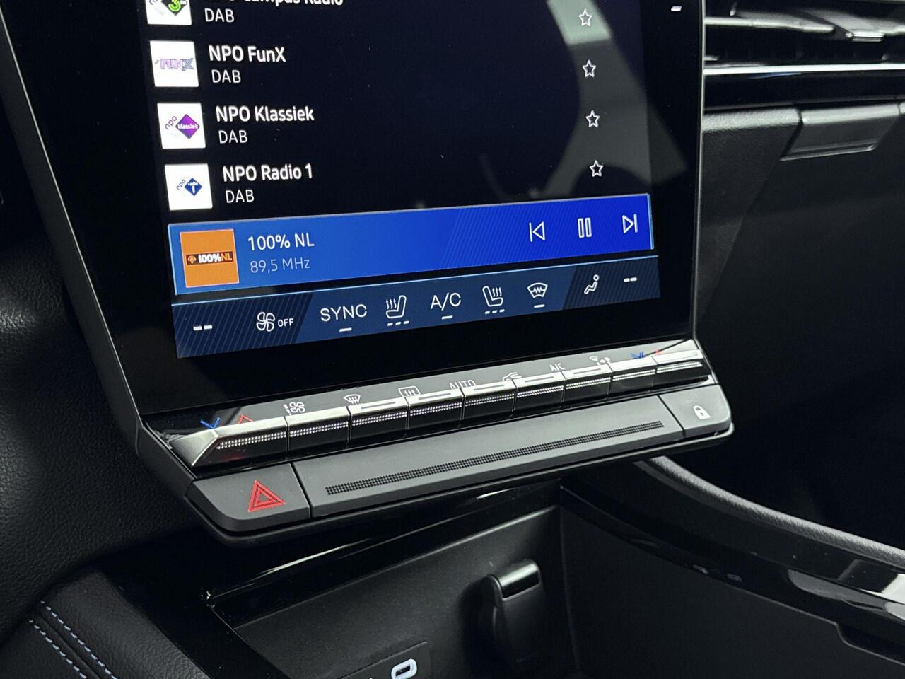 Renault Austral 1.2 E-Tech Full Hybrid Techno Esprit Alpine 200PK | Google Navigatie | Adaptieve Cruise Control | Achteruitrijcamera | 20'' Inch Lichtmetalen Velgen | Apple CarPlay & Android Auto