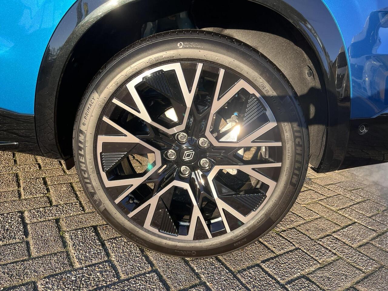 Renault Austral 1.2 E-Tech full hybrid 200 iconic esprit Alpine