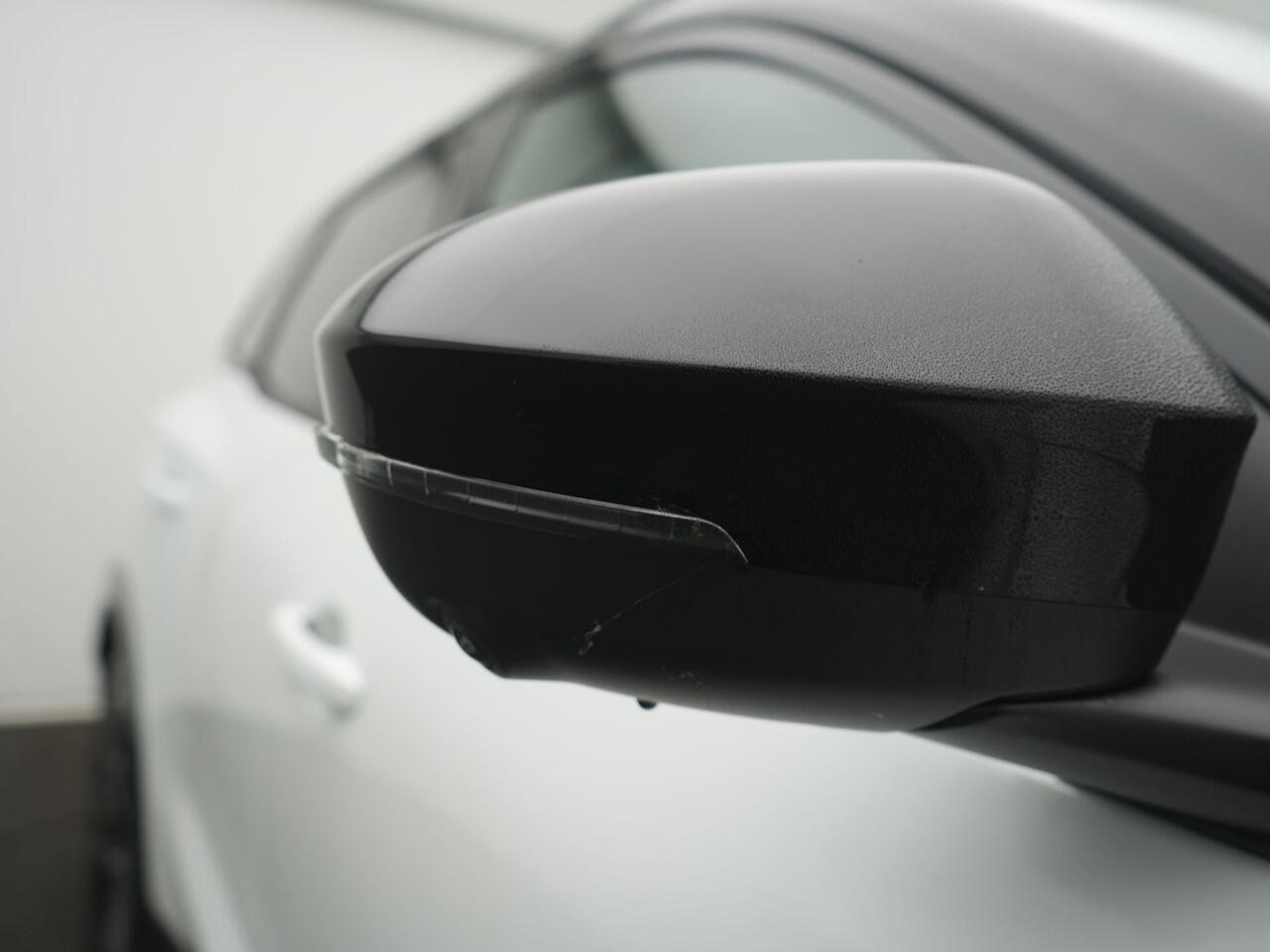 Renault Austral 1.2 E-Tech full hybrid 200 iconic esprit Alpine - Pack Light & Sound - Pack Around View Camera -