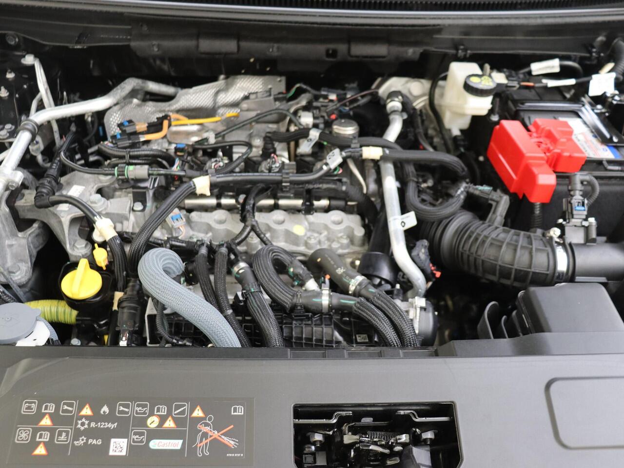 Renault Austral 1.2 mild hybrid advanced 130 techno | elektrische achterklep | LM velgen | Half leder