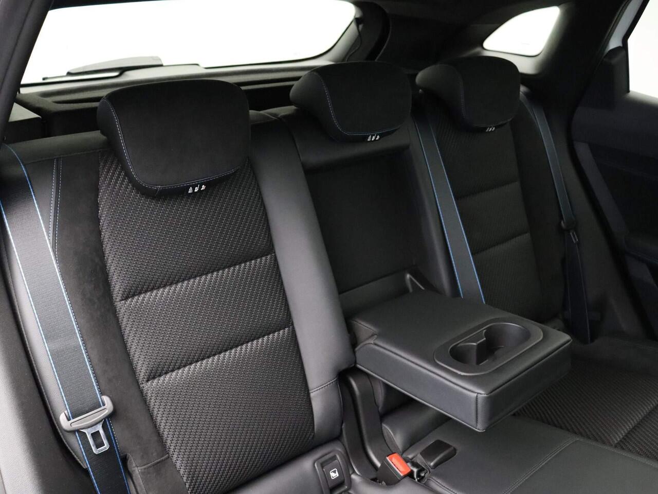 Renault Austral E-Tech Hybrid 200pk Techno Esprit Alpine | Elektrische achterklep | Apple Carplay | Android Auto |