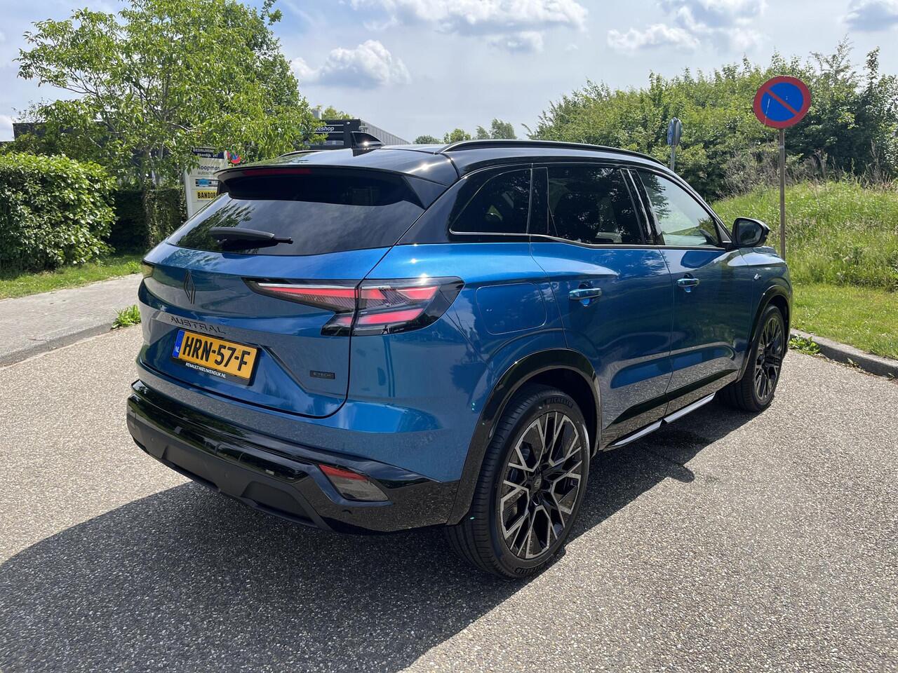 Renault Austral 1.2 E-Tech full hybrid 200 iconic esprit Alpine APPLE CARPLAY ANDROID AUTO / CRUISE CONTROLE / CLIMATE CONTROLE / PARKEERSENSOREN+CAMERA / GOOGLE BUILD IN.