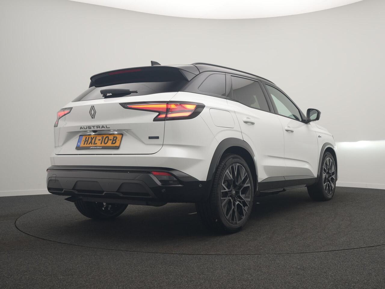 Renault Austral E-Tech Full Hybrid 200 Iconic Esprit Alpine - DEMO - Adaptive Cruise Control - Panoramadak - 360 graden Camera - Harman/Kardon - Stoel- en Stuurverwarming - Apple Carplay - Android Auto