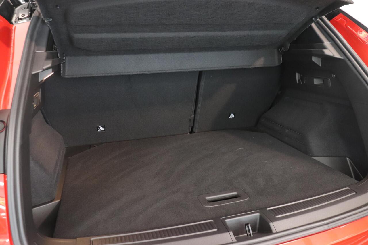 Renault Austral 1.2 E-Tech full hybrid 200 iconic esprit Alpine | 360° Camera | Matrix LED koplampen | Head up display | Elektr. voorstoelen & achterklep | Adaptieve cruise control | Nieuw model Facelift |