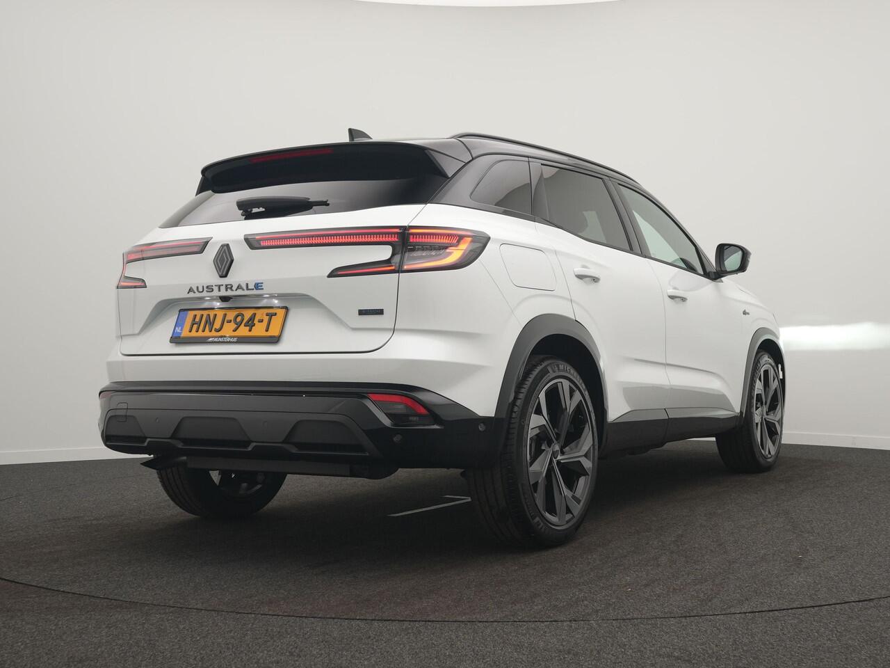 Renault Austral E-Tech Full Hybrid 200 Iconic Esprit Alpine - RIJKLAARPRIJS - Panoramadak - Harman Kardon Audio - 360 Graden Camera - Adaptieve Cruise Control