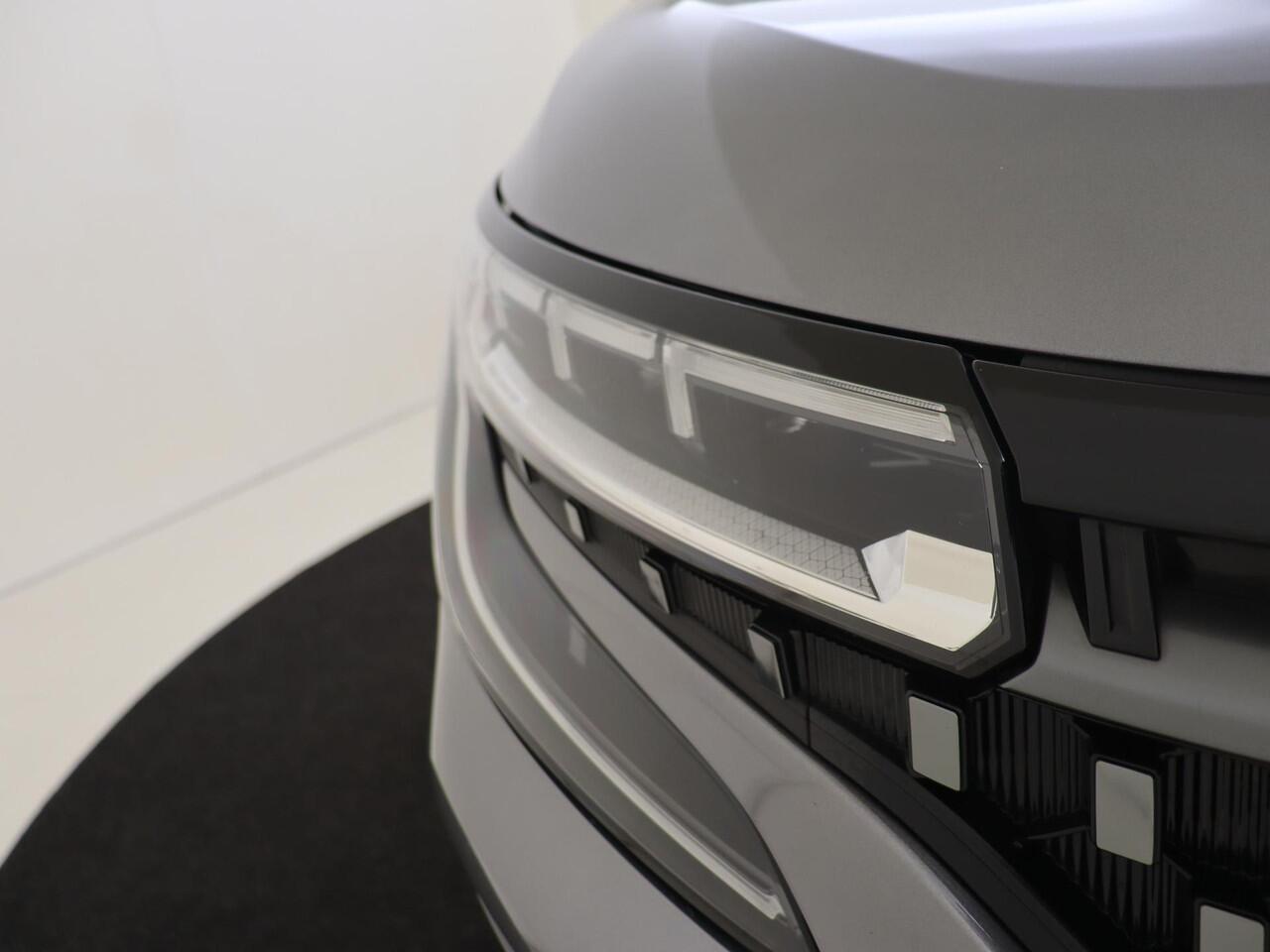 Renault Austral 1.2 E-Tech full hybrid 200 iconic esprit Alpine | Google Navigatie | Apple & Android Carplay | Parkeersensoren Voor & Achter | 360 Camera | Stoel & Stuurverwarming | Panoramisch Vast Glazen Dak | 4 Control | Matrix LED Koplampen |