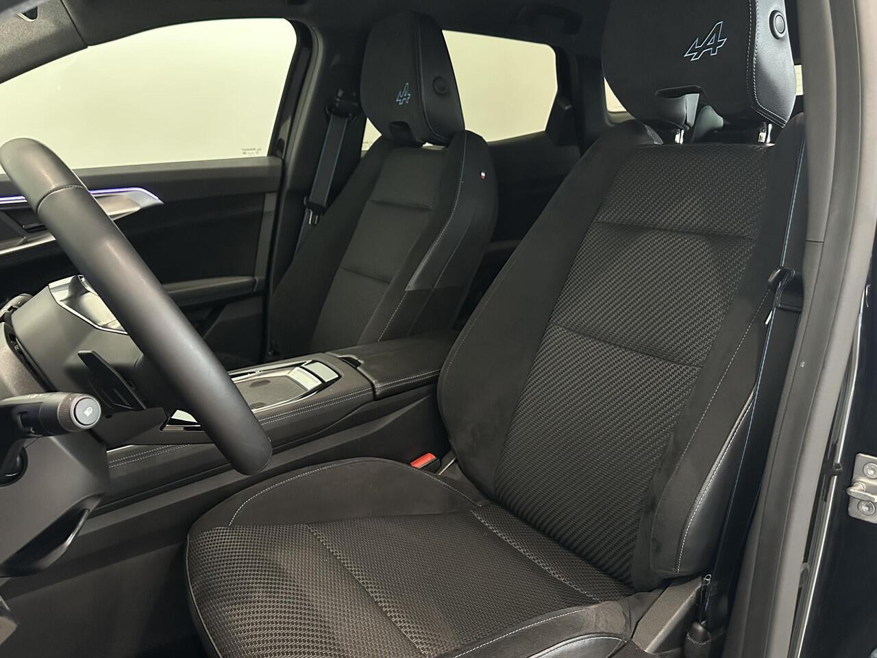 Renault Austral 1.2 E-Tech Full Hybrid 200 Iconic Esprit Alpine | 360° camera | Elektrisch verstelbare voorstoelen | Stoel-, stuur- en voorruitverwarming